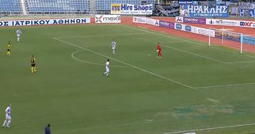 Στο Καυτανζόγλειο έβαψαν πράσινο τον αγωνιστικό χώρο για να μην φαίνονται οι λακούβες! (pic)