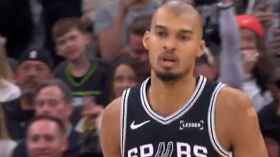 Οι Σπερς πήραν τη ματσάρα κόντρα στους Τίμπεργουλβς