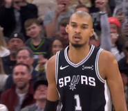 Οι Σπερς πήραν τη ματσάρα κόντρα στους Τίμπεργουλβς