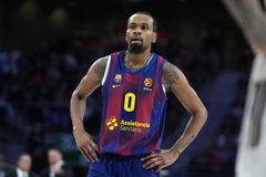 Κέβιν Πάντερ: Πρώτη φορά άποντος με Μπάρτσα - Ξύπνησαν μνήμες Ολυμπιακού