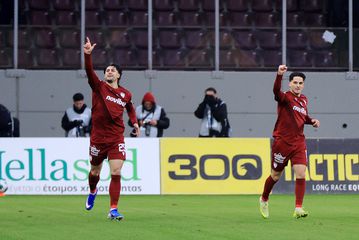 Ο Σαγάλ άνοιξε το σκορ για την ΑΕΛ Novibet και έβαλε «φωτιά» στην «AEL FC Arena»