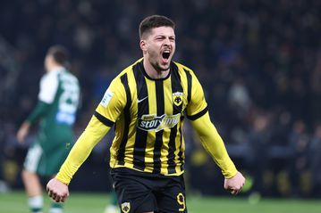 Λούκα-Γκολ και πάρτι της ΑΕΚ στο 4-0 επί του Παναθηναϊκού (vids)