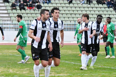 Πως θα ξεκινούσαν σήμερα τα Play Off Καλαμάτα και Πανιώνιος - Γιατί η «Μαύρη Θύελλα» πήρε τη μεταξύ τους ισοβαθμία
