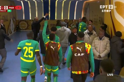 Τα 20 λεπτά που πήγαν να... τινάξουν στον αέρα τον τελικό του Κυπέλλου Εθνών Αφρικής (Vids)