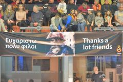 Με πανό στα ελληνικά εξέφρασαν την ευγνωμοσύνη τους στους Έλληνες διασώστες οι οπαδοί της Γαλατάσαραϊ