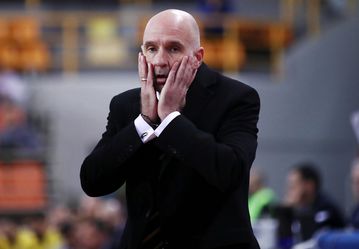 Καντζούρης: «Περήφανος για την προσπάθεια, μείναμε από επιλογές»