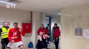 Ο Βεζένκοφ προσποιήθηκε τον Τεντόγλου - Το... άλμα του παίκτη του Ολυμπιακού (vid)