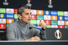 Λουτσέσκου: «Χρειάζεται να δώσουμε το 150% για τη νίκη με τη Θέλτα» - Τι είπε για την απουσία του από τον πάγκο