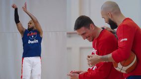 Ανεβάζει στροφές εν όψει του ημιτελικού με Μαρούσι Chery ο Ολυμπιακός (vid)