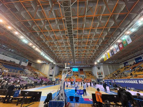 Στο ίδιο έργο... χωρίς θεατές! (vid)