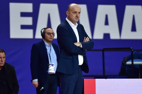 Ζντοβτς: «Έβλεπα παίκτες με κατεβασμένα κεφάλια» (vid)