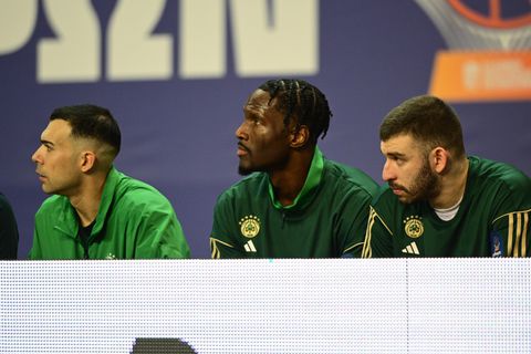 Έτσι έζησε την πρώτη περίοδο του Παναθηναϊκός - ΠΑΟΚ ο Χέιζ-Ντέιβις (vid)