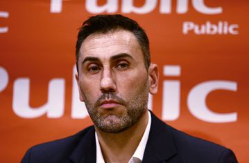 Παλαίμαχοι Αμαρουσίου κατά Ντικούδη: «Υπηρετείτε ό,τι βρώμικο και σαθρό»