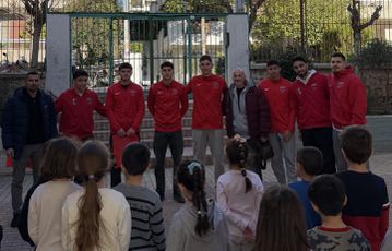 Επίσκεψη των παικτών του Πανιωνίου σε δημοτικά σχολεία της Νέας Σμύρνης