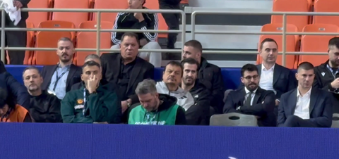 Αταμάν και συνεργάτες βλέπουν Ηράκλη - Μύκονο πριν το ματς του Παναθηναϊκού (vid)