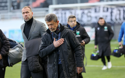 Συγκλονιστικός Πετράκης - «Πουλούσα ρεβίθια έξω από το γήπεδο»