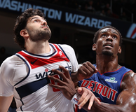 Ρεκόρ καριέρας για Ντούρεν, ανησυχία για Κάνινγκχαμ στη νίκη των Πίστονς