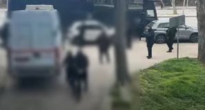 Αναβολή στη δίκη των οκτώ οπαδών του ΠΑΟΚ για την επίθεση σε δημοσιογράφους (vid)