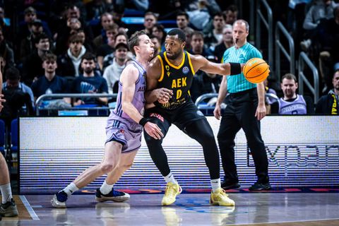 Ψυχωμένη ΑΕΚ στο Βερολίνο λύγισε στην παράταση την Άλμπα και «κλείδωσε» την κορυφή του ομίλου