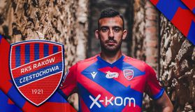 Παίκτης της Ράκοβ ο Σβάρνας - Οι Πολωνοί ενεργοποίησαν την οψιόν αγοράς του από την ΑΕΚ, το ποσό που βάζει στα ταμεία της η Ένωση