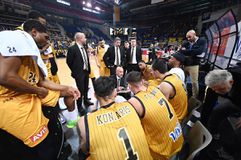 ΑΕΚ: Ο Καντζούρης προσπαθεί να κρατήσει ανεπηρέαστους τους παίκτες από το κλίμα που δημιουργήθηκε στα Ιεροσόλυμα