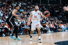 Αποκλεισμός ενός μήνα για τον Τζέιμς