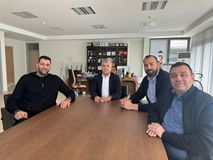 Ο Μπουρούσης συναντήθηκε με τον Περιφερειάρχη Θεσσαλίας Αγοραστό