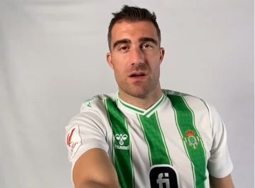 Κρεμάει τα παπούτσια του ο Παπασταθόπουλος: «Ευχαριστώ όλους όσους με συνόδεψαν σε αυτό το ταξίδι...»