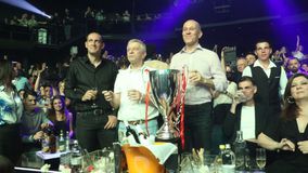 Ολυμπιακός: Το έκαψαν στα μπουζούκια οι πρωταθλητές