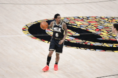 Ο Λου Ουίλιαμς αποσύρεται από το μπάσκετ