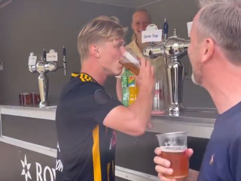 Παίκτης στη Δανία σκόραρε, πετάχτηκε να πιει μπύρα για να το γιορτάσει κι επέστρεψε στο γήπεδο! (vid)