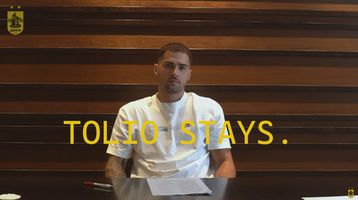 Επιβεβαίωση Sportal: Ανακοίνωσε την παραμονή Τολιόπουλου ο Άρης με ατάκα... Γιάννη Μπέζου!