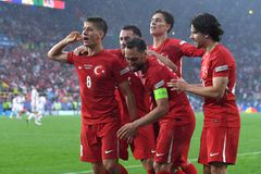 Έβγαλε τα... πινέλα και «λύγισε» την αξιόμαχη Γεωργία η Τουρκία!