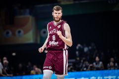 Αν ψάχνεις... τρίποντα πάρε τον καλύτερο της αγοράς: Είναι Λετονός, NBAer και έτοιμος για επιστροφή στην Euroleague (vids)