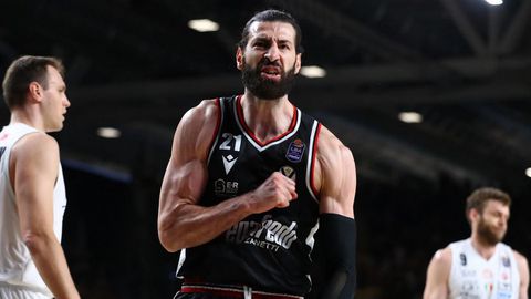 Ο Σενγκέλια φεύγει πρωταθλητής από τη Βίρτους για την Μπαρτσελόνα