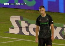 Το τετ α τετ του Σπόραρ και το σουτ του Τσόκαι (vids)