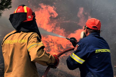 Μήνυμα του Ολυμπιακού για τις φωτιές: «Οι σκέψεις μας είναι με όσους δίνουν ηρωικές μάχες»