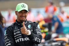 To εντυπωσιακό ρολόι του Λιούις Χάμιλτον - Κοστίζει 150.000 ευρώ και λάμπει από τα διαμάντια