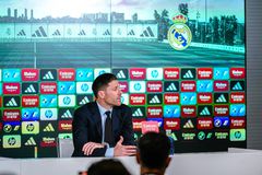 Διαφωνίες μεταξύ Τσάμπι Αλόνσο και Φλορεντίνο Πέρεθ για τις μεταγραφές της Ρεάλ