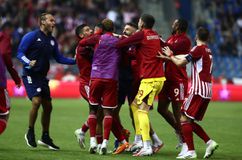 H... τρέλα Αλεξανδρόπουλου και πάγκου στο γκολ: Η παρακάμερα του Γκενκ - Ολυμπιακός (vid)