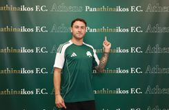 Καλάμπρια: «Θέλω τίτλους και να δω τη φωτογραφία μου στο προπονητικό του Παναθηναϊκού!» (vid)