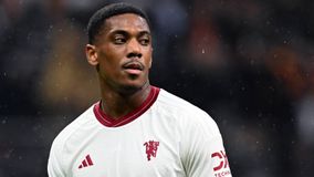 Ώρα... Μαρσιάλ 20:40 στην έξοδο 7 του «Ελ. Βενιζέλος»