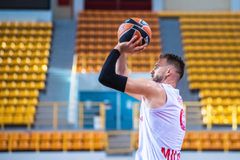 Με τρεις απουσίες κόντρα στον Ολυμπιακό η Αρμάνι