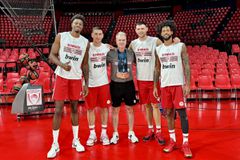 Ολυμπιακός: Στο ΣΕΦ τα πέντε «ερυθρόλευκα» μέλη της Εθνικής που κατέκτησε το χάλκινο (pics)