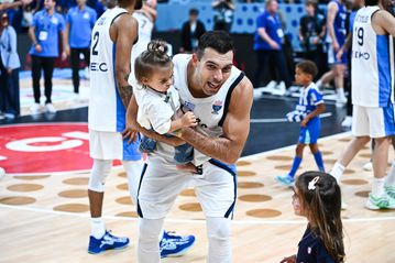 Η ηγετική ομιλία του Σλούκα: «Να πεις θα δώσω όλη μου την ψυχή και θα γίνει» (vid)