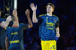 O Mπιμπέροβιτς αποκάλυψε γιατί έμεινε στην Φενέρμπαχτσε και δεν ακολούθησε τον Χέιζ στο ΝΒΑ