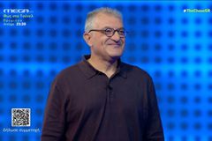 Σπουδαία κίνηση από καθηγητή και οπαδό του Άρη: Χάρισε τα χρήματα που κέρδισε στο «The Chase» στη μνήμη του Άλκη Καμπανού (vid)