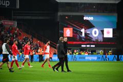 Το Σταντάρ Λιέγης - Αντβέρπ διακόπηκε στο 87' και θα αρχίσει ξανά άλλη μέρα από το ίδιο σημείο - Ποιος ο λόγος