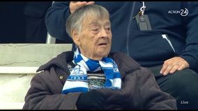 Η κυρία Χάιδω στο Ηρακλής-ΠΑΟΚ Β' - Ποια είναι η φίλαθλος σύμβολο του Γηραιού (vid)