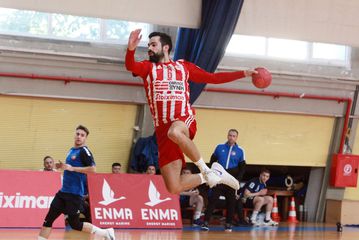 Συνεχίζει ακάθεκτος ο Ολυμπιακός, 25-20 την Πυλαία